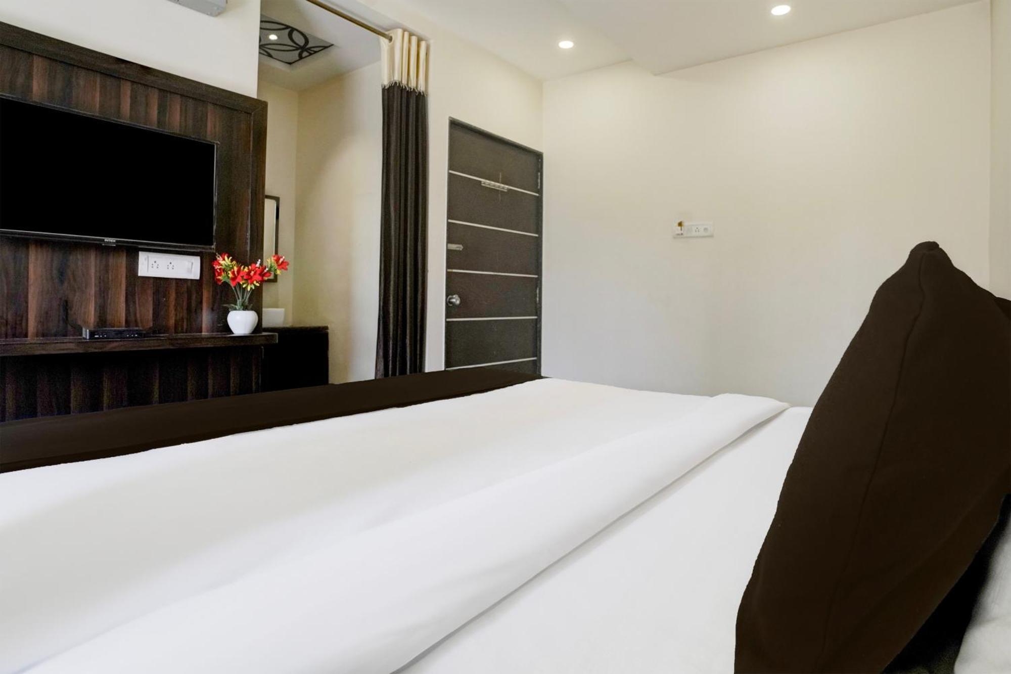 Super Hotel O Chhatrapati Nagar Shirdi Extérieur photo