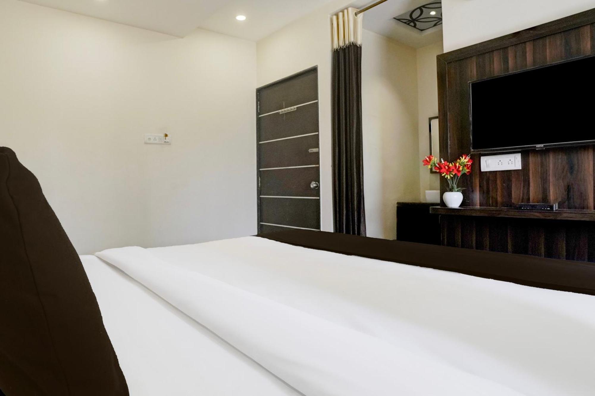 Super Hotel O Chhatrapati Nagar Shirdi Extérieur photo